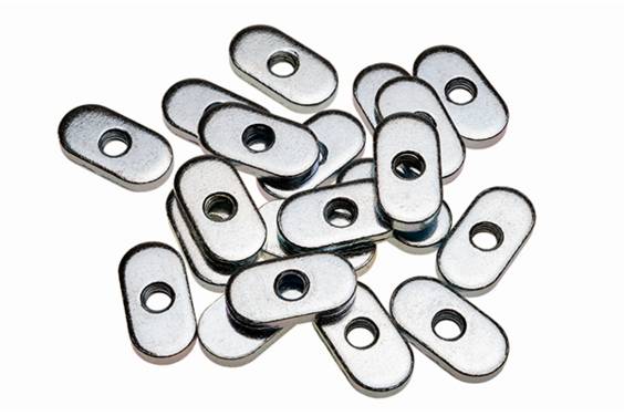 Gleitmutter|25 x 13 x 4 mm|Oval|Gewinde M5|100 Stück