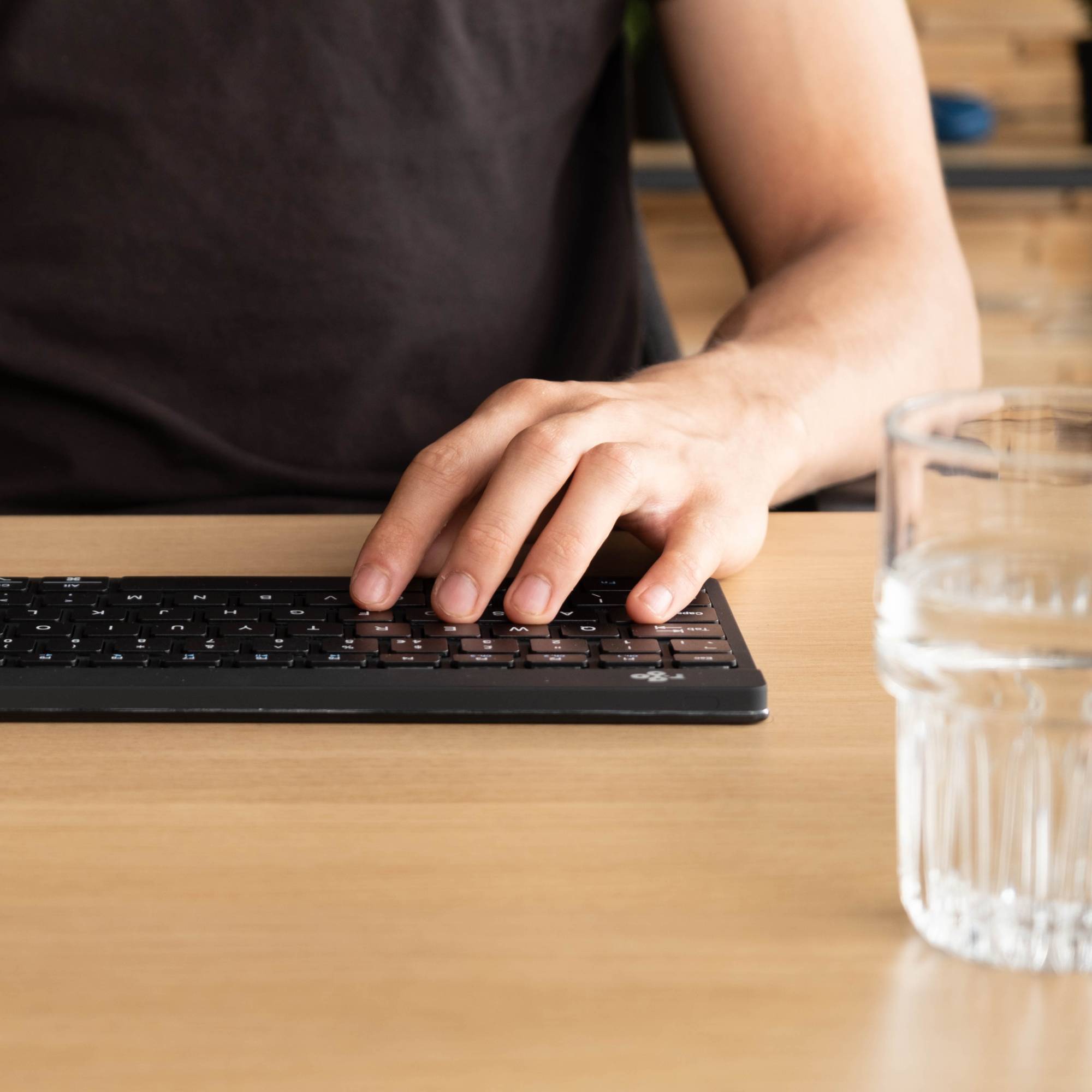 R-Go Compact Break e nomic keyboard QWERTZ DE 1 m Bluetooth-1