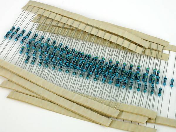 600x Metallschicht Metallfilm Widerstände 0,25W (20 bis1M) 30 Sorten