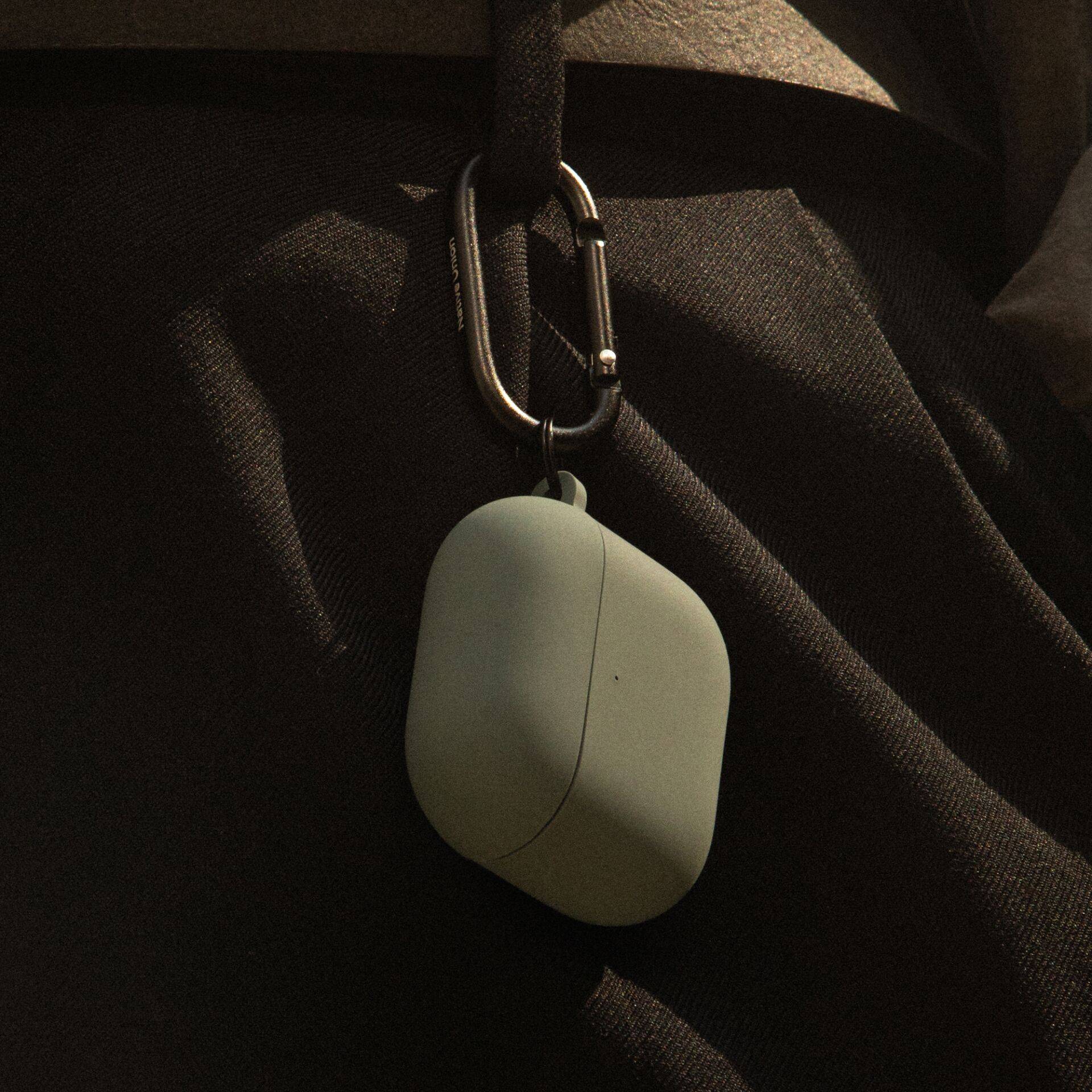 Active AirPods 4. Gen Silicone Case Green-2