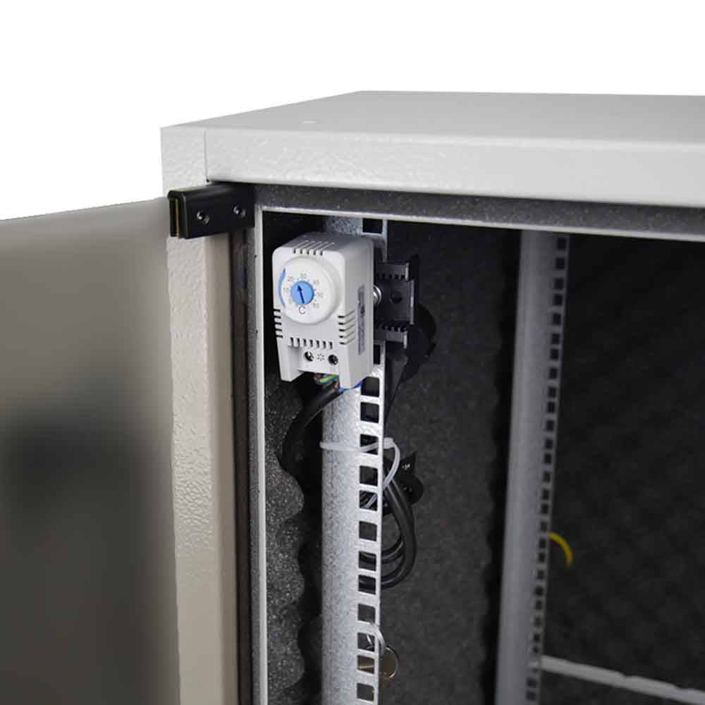 19 Zoll Schrank SILENCE RACK Office 10 HE 600x600 mm schallgedämmt 1 Lüfter Glastür Lichtgrau-3