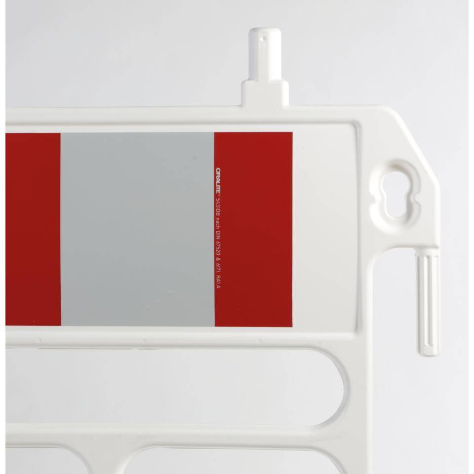 K.57 Schachtschutzgitter, 4-tlg., rot/weiß, Kunststoff mit FolieRA1, 2000x2000mm-1