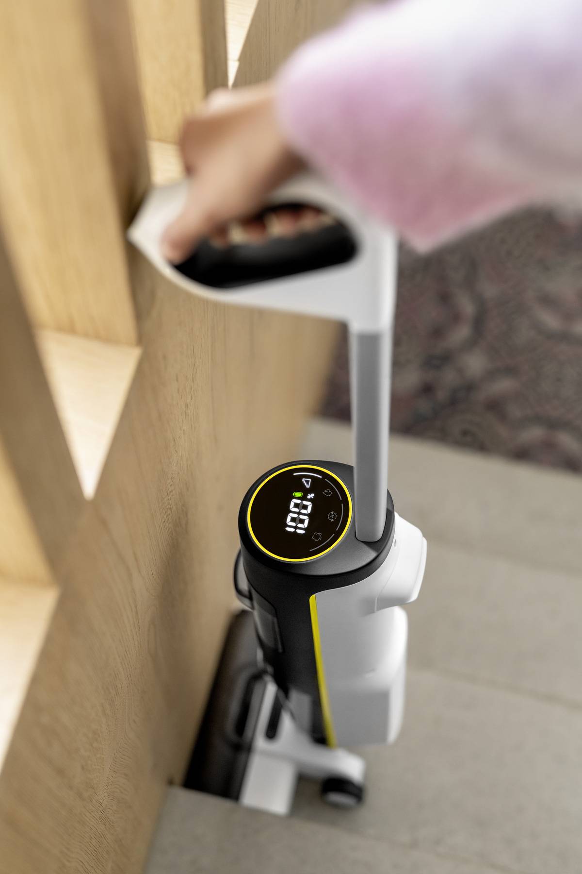 Kärcher FCV 4 Home & Living Reinigung Staubsauger-1