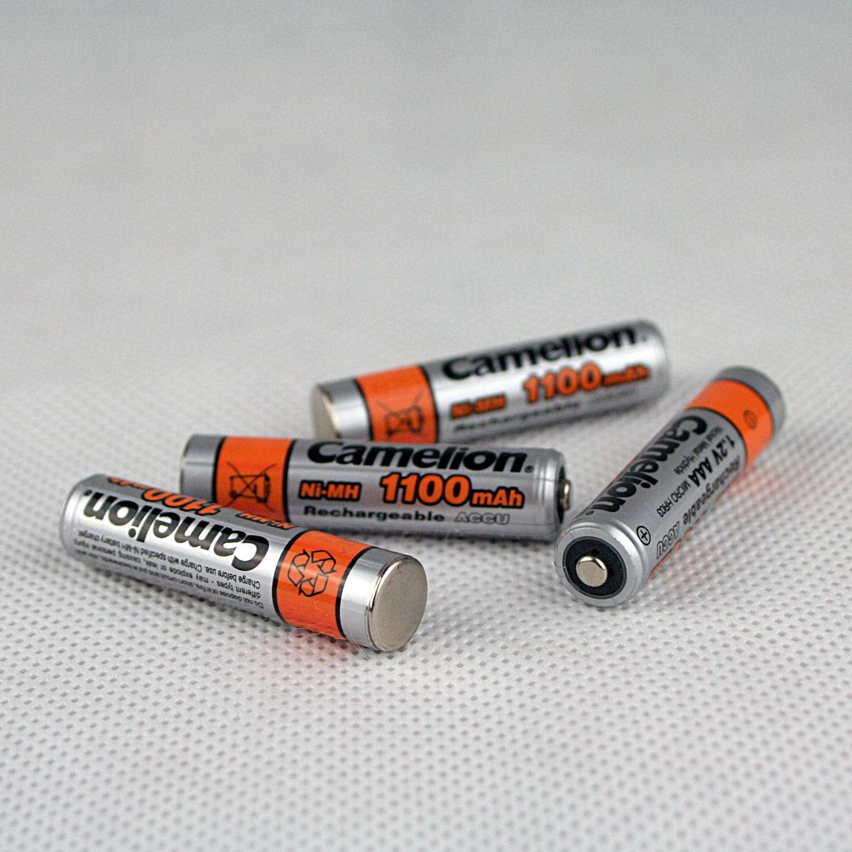 Camelion - 4er Pack Micro-Akkus Ni-MH 1100mA Typ AAA, 1,2V-2