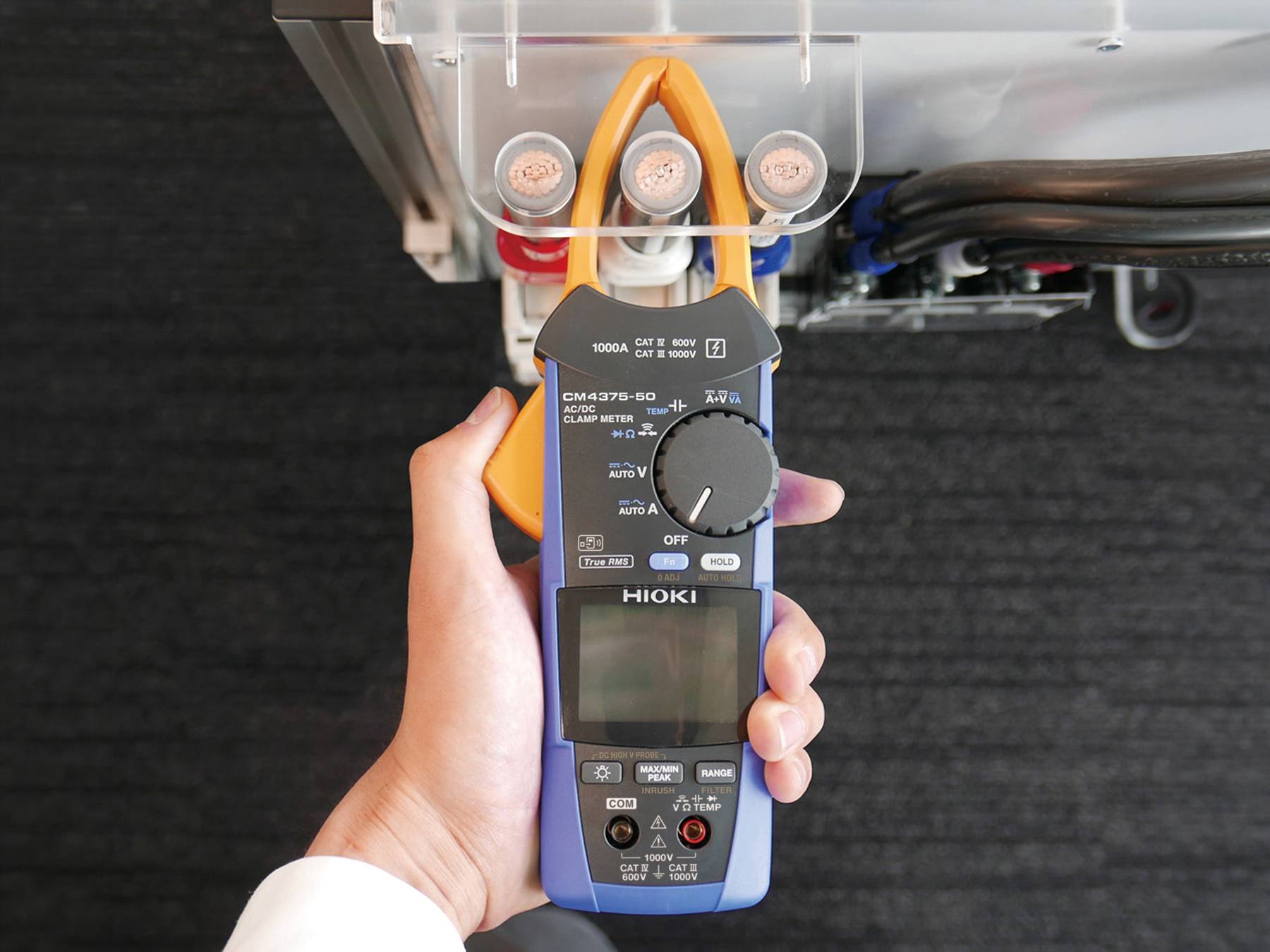 Hioki CM4375-50 - Extra schlankes True-RMS-Zangenmultimeter für AC/DC-Ströme bis 1000 A-3