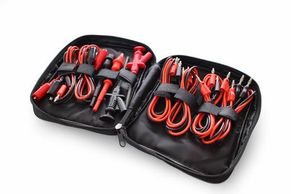 PeakTech P 8201 – Messzubehör-Set für Laborgeräte
