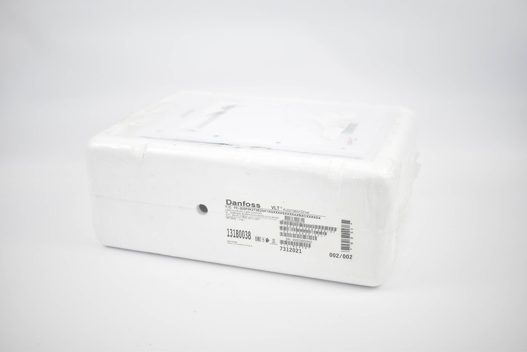 Danfoss VLT FC-302P2K2T5E20H1XGXXXXSXXXXAXBXCXXXXDX ( 131B0038 )-0