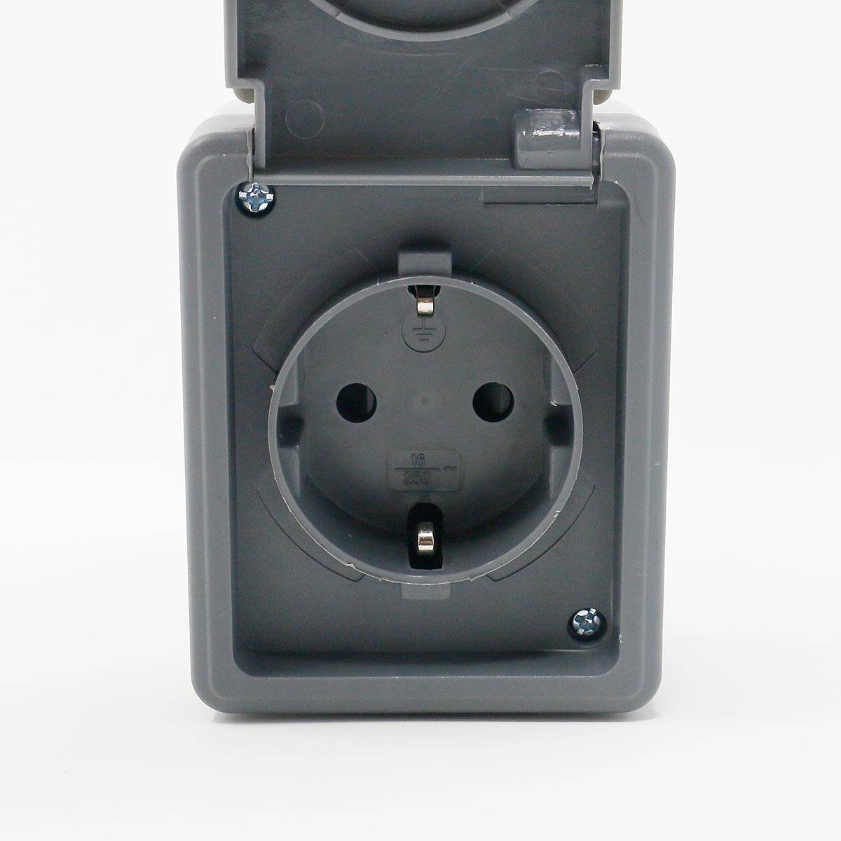 McPower - Feuchtraum Steckdose "SECURE", 250V/16A, IP44-2
