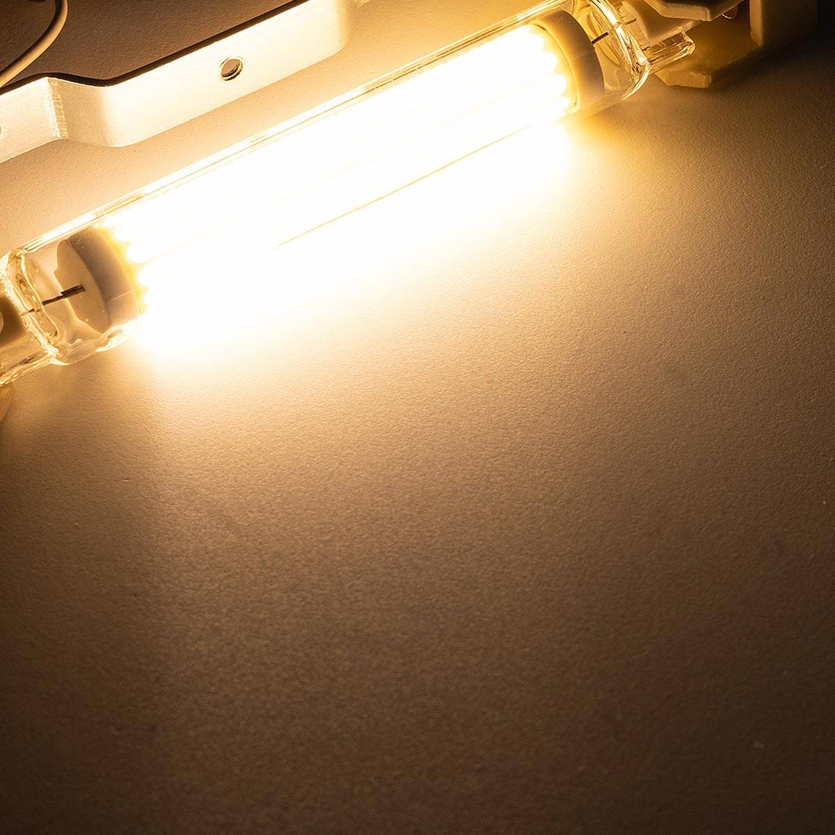 ChiliTec - LED Strahler 8W R7s "RS118 COB8dim" 360° dimmbar-1