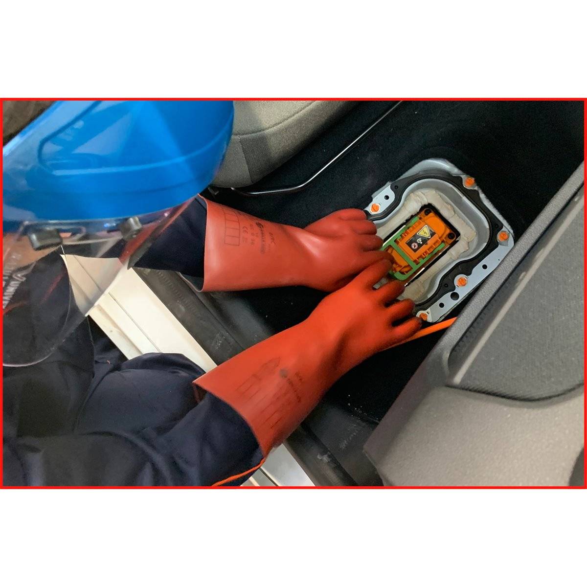 KS-Tools 117.0076 Elektriker-Schutzhandschuh mit S chutzisolierung, Größe 11, rot-2