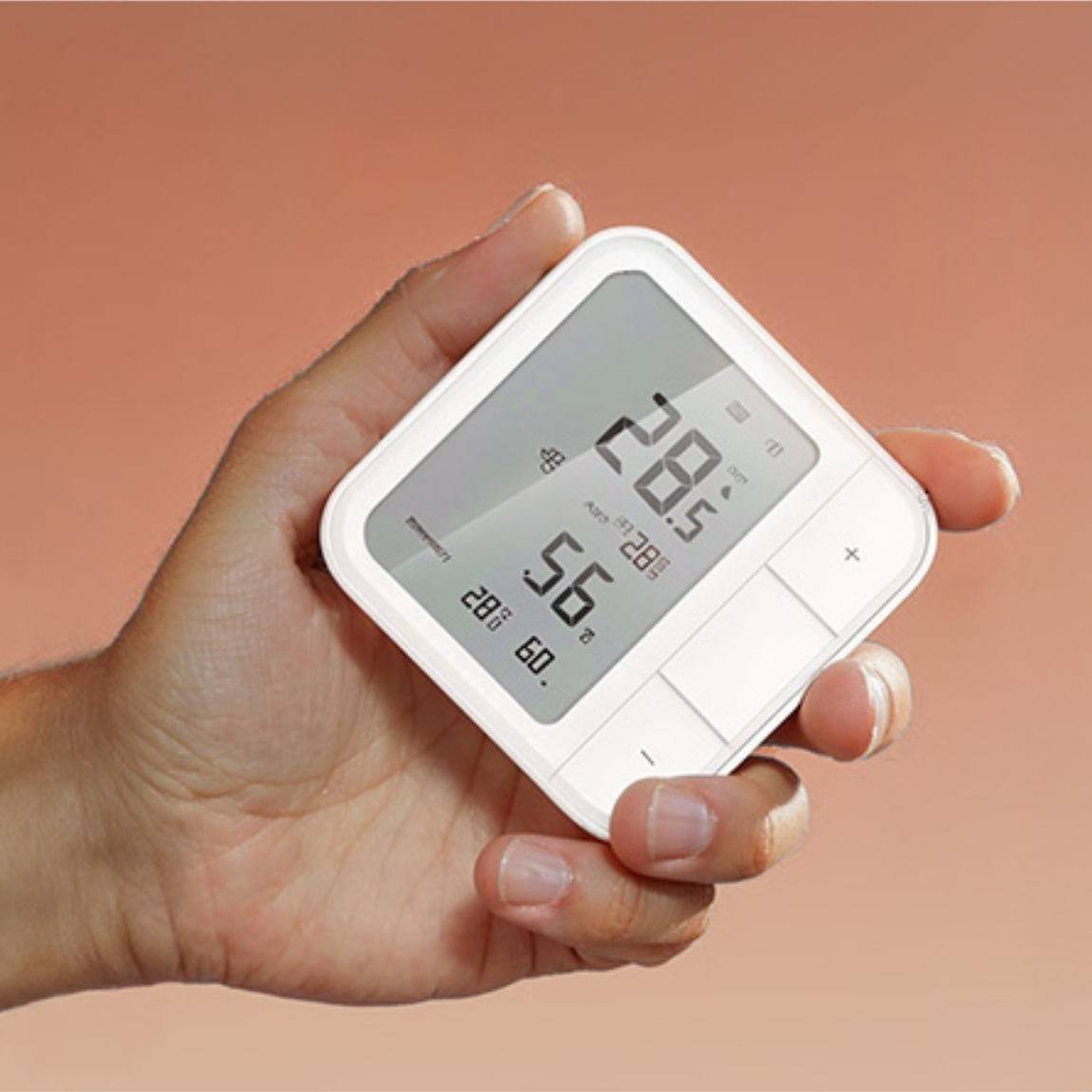 Aqara Climate Sensor W100-4