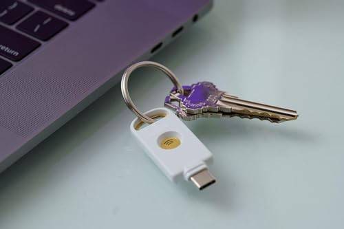 uTrust FIDO2 NFC Security Key USB-C-1