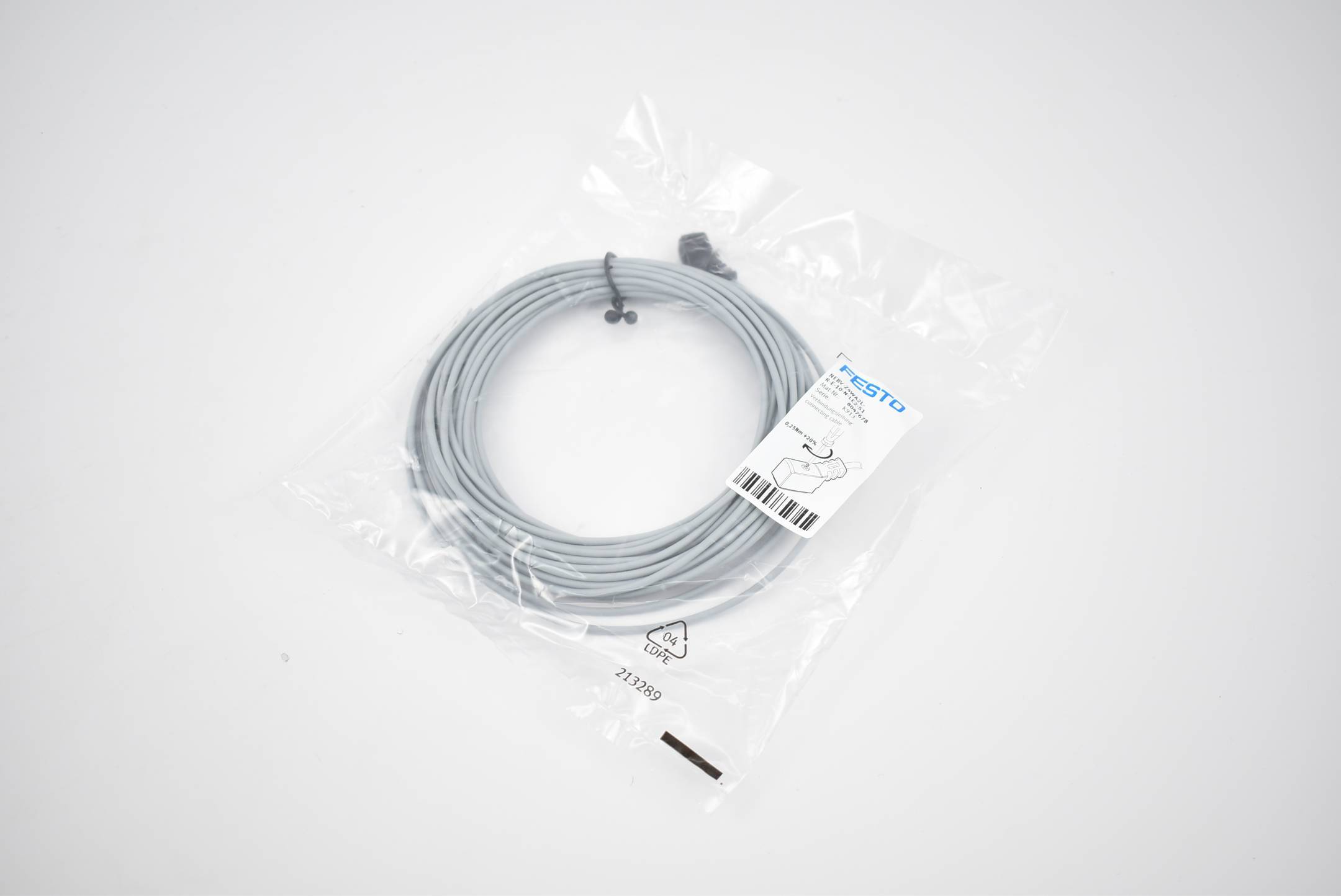 FESTO NEBV-Z4WA2L-R-E-10-N-LE Connecting cable, P/n: 8047678-0