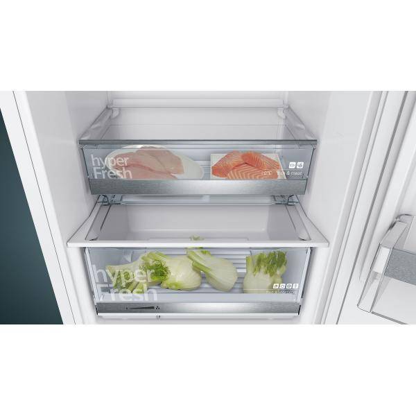 Siemens MDA Kühl/Gefrierkombi IQ500 KG39EAWCA-3