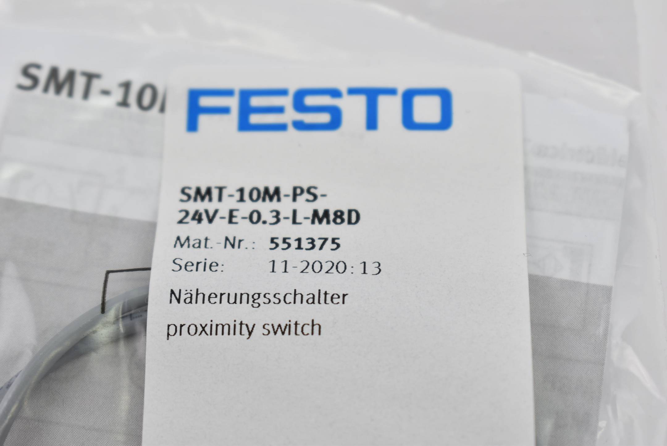 FESTO Näherungsschalter 551375 (SMT-10M-PS-24V-E-0,3-L-M8D)-1
