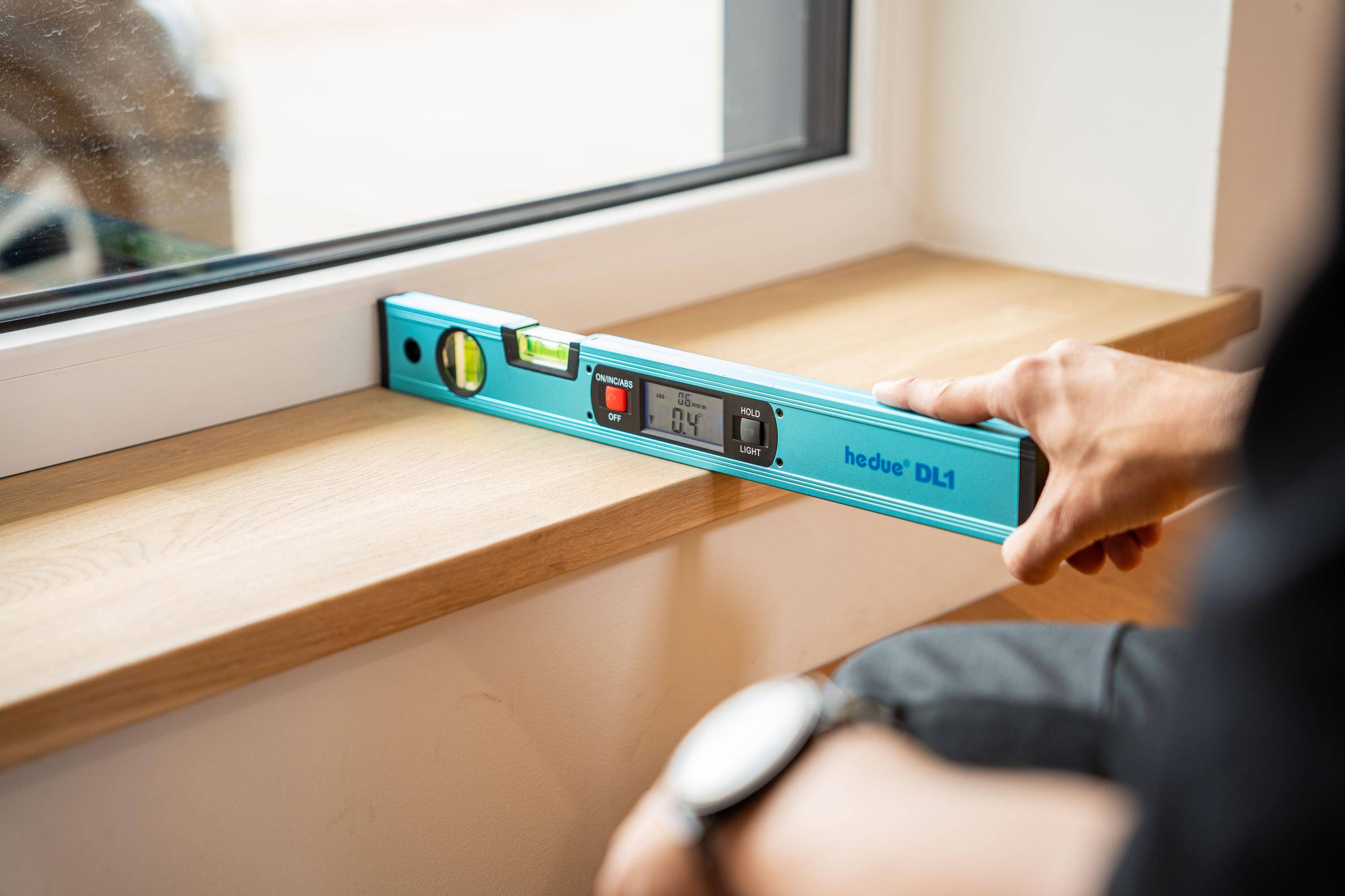 hedue® Digitale Wasserwaage DL1 - Neigungsmesser digital für Absolut- & Relativmessungen, 40 cm-3