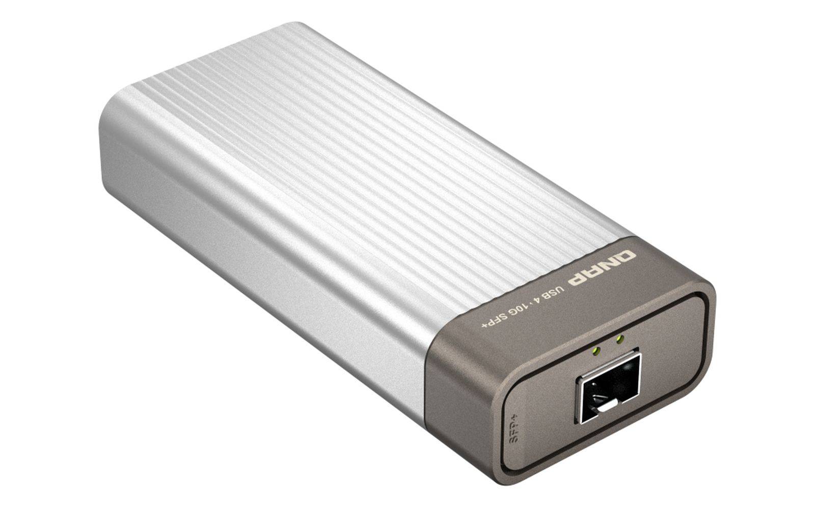 QNAP ADATTATORE DI RETE USB 4 Type-C a 1 x 10GbE SFP+-4