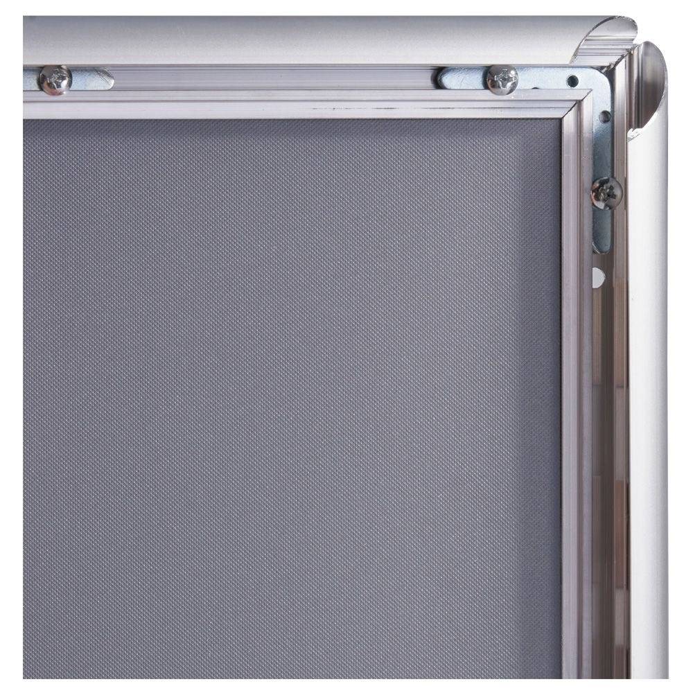 Klapprahmen DIN A4 mit Sicherheitsprofil 25 mm, silber eloxiert, spitze Ecken-3