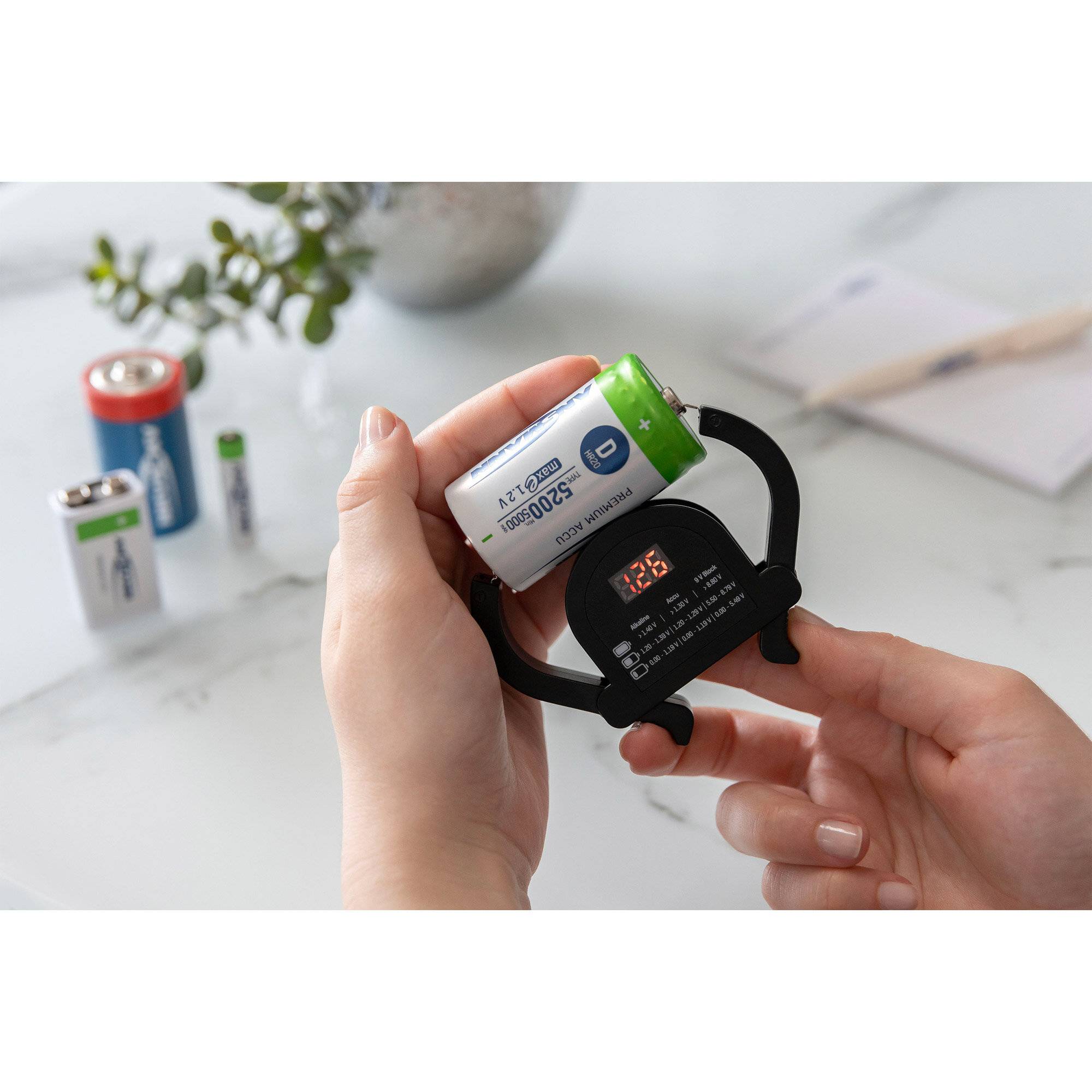 Hückmann Testgerät Knopfzellen Rundzellen 9V-Block Battery-Tester 62 mm, 61 29 mm-3