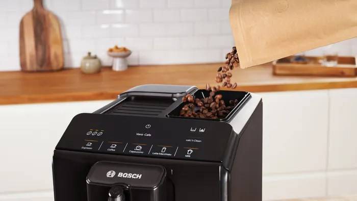 Bosch Serie 2 TIE20109, Espressomaschine, 1,4 l, Kaffeebohnen, Eingebautes Mahlwerk, 1300 W, Schwarz-3