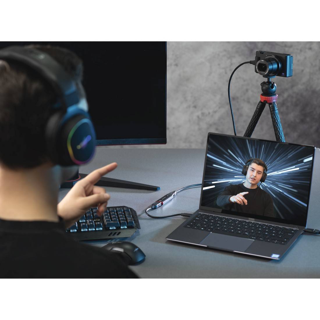 hama 00074257 Video-Aufnahme-Stick, USB-Stecker - HDMI™-Buchse, 4K-1