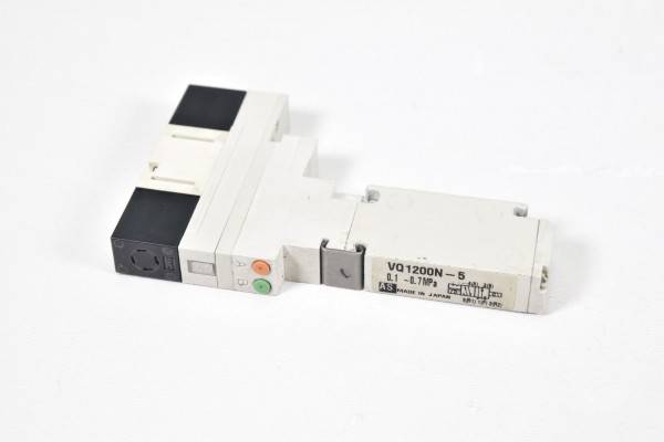 SMC, VQ1200N-5, 5/2-Wege-Elekromagnetventil Flanschversion
