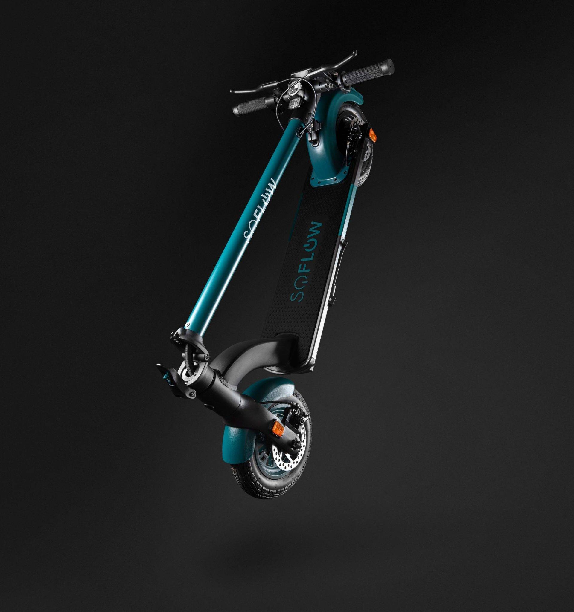 SOFLOW - SO4 pro E-Scooter 10,5 Ah, blk/grn, dt. Straßenzul.-1