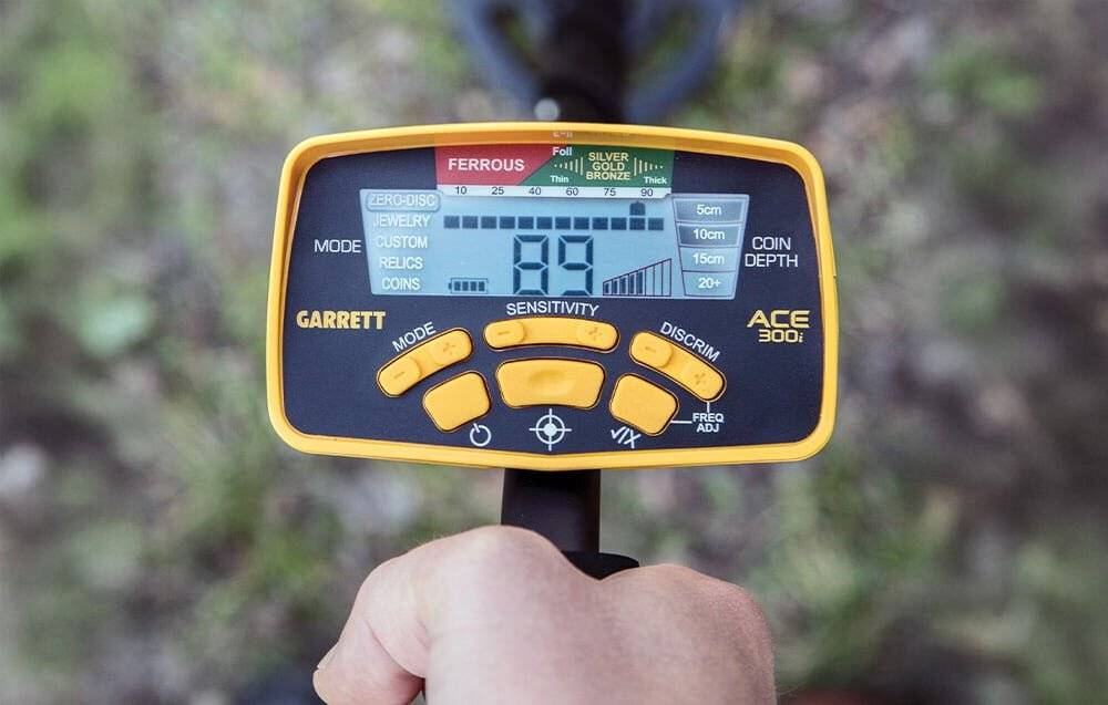 Symbolbild für Garrett ACE 300i Metalldetektor