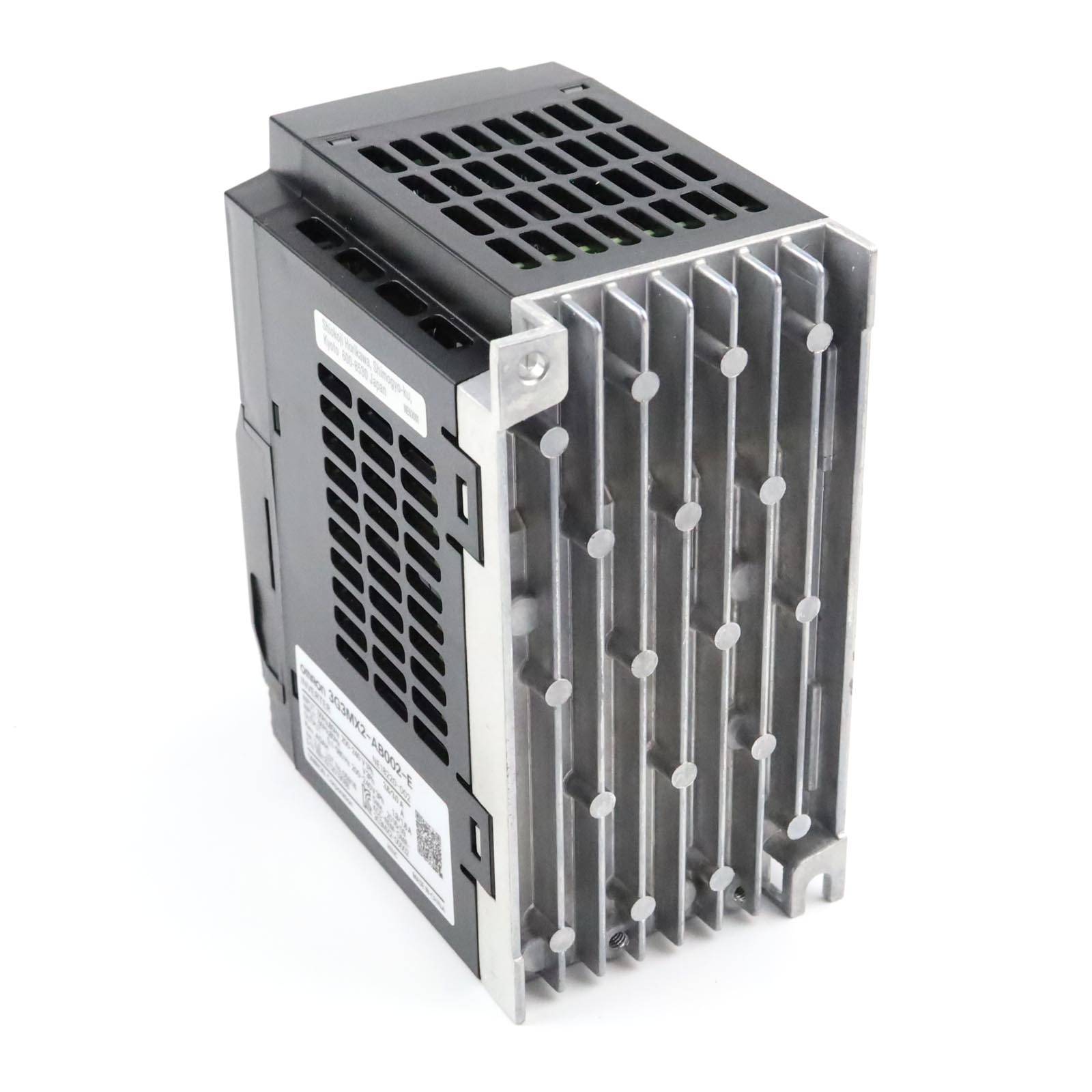 Omron Frequenzumrichter 3G3MX2-AB002-E 0,2kW OVP-4