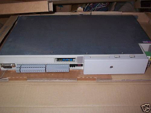 Siemens SIMODRIVE Vorschubmodul 6/12 A (6SC 6110-6AA00)-0