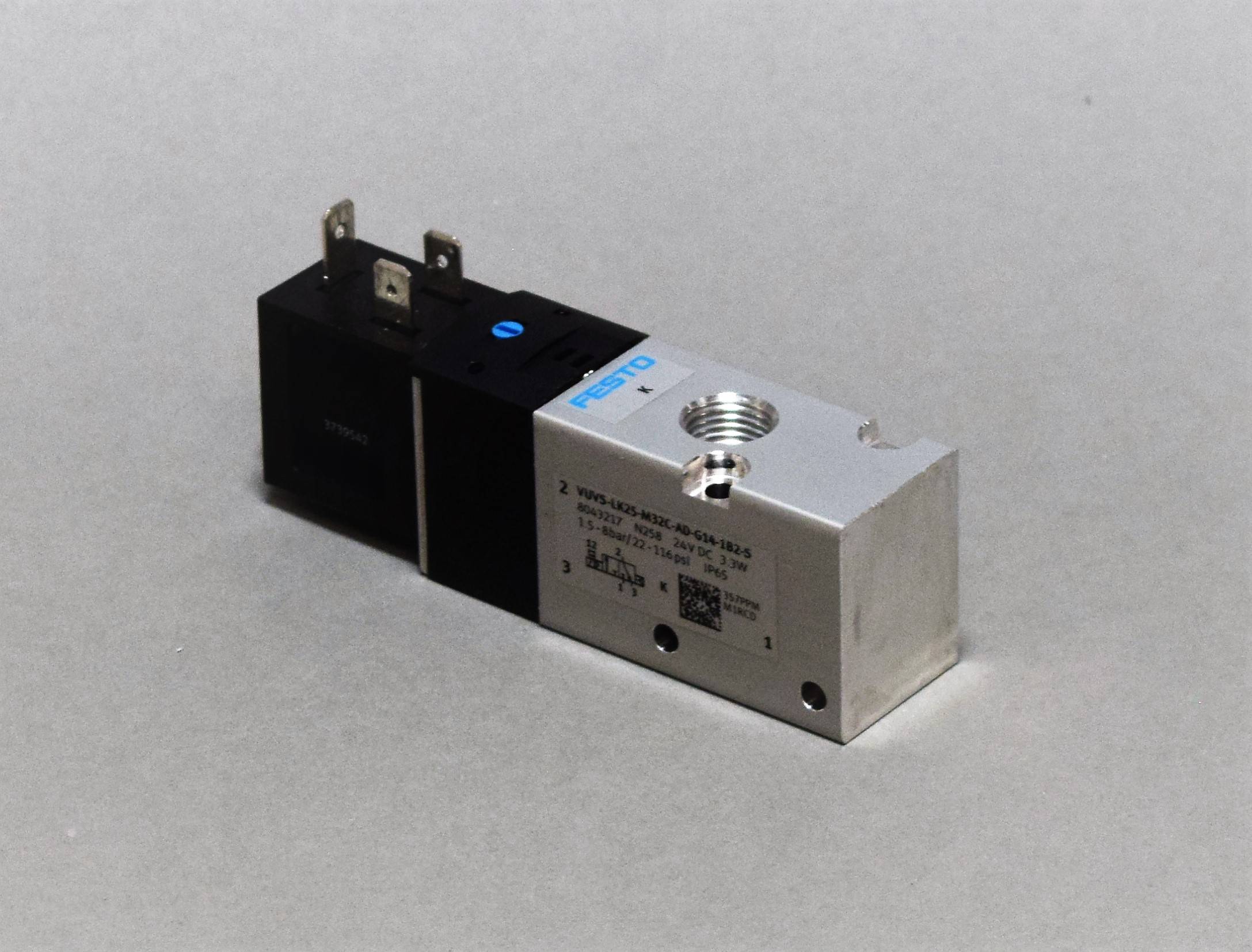 FESTO - VUVS-LK25-M32C-AD-G14-1B2-S - FESTO VUVS-LK25-M32C-AD-G14-1B2-S
