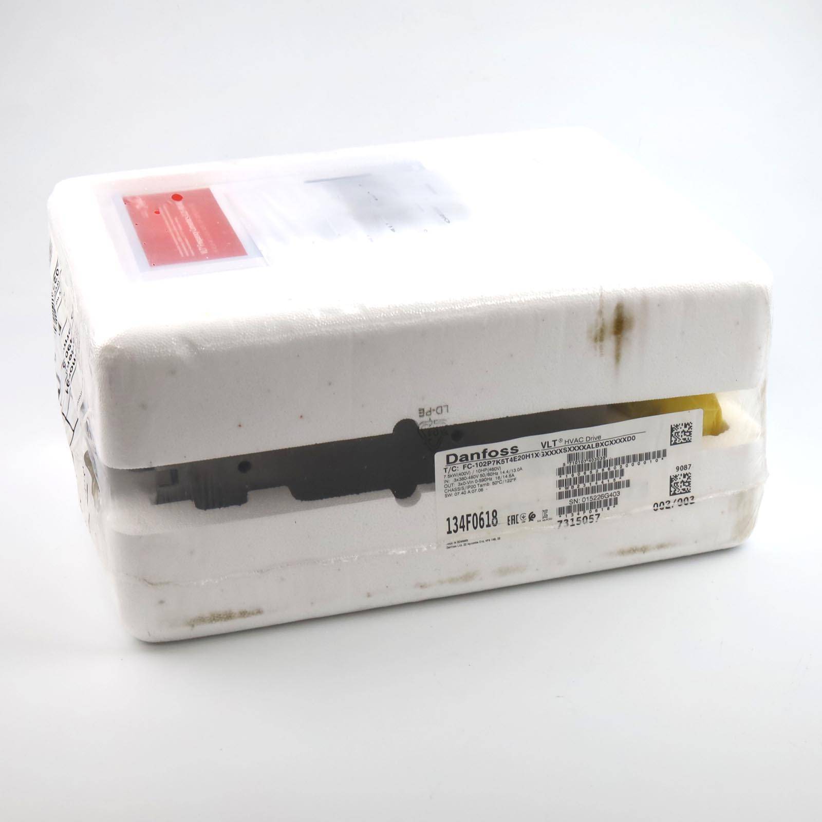 Danfoss Frequenzumrichter FC-102P7K5T4E20H1XGXXXXSXXXXALBXCXXXXD0 134F0618 OVP-0