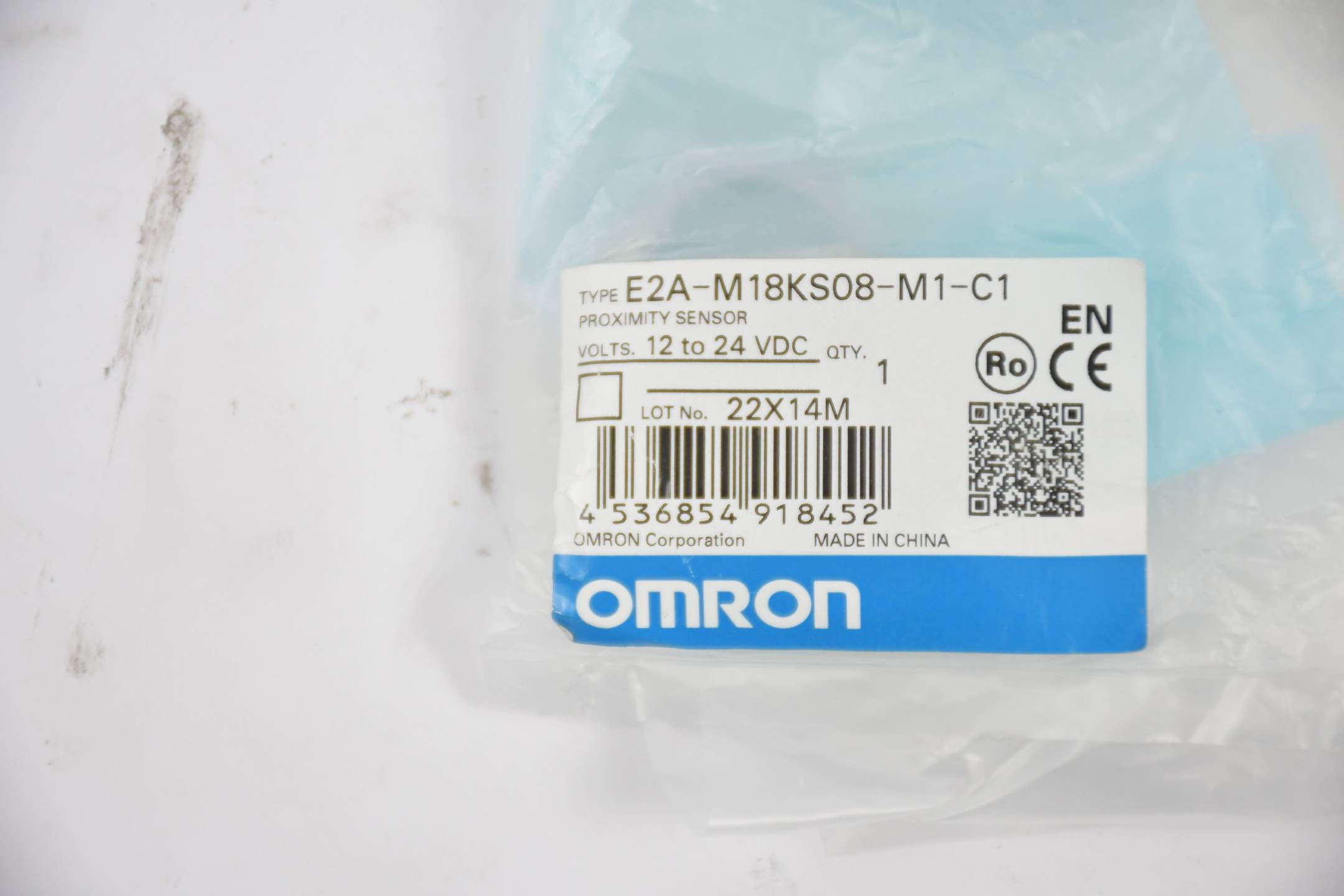 Omron Proximity Sensor E2A-M18KS08-M1-C1-1
