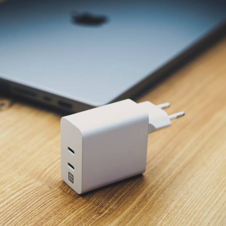XtremeMac XWH-SPC60-03 mobile device charger Tablets & Smartphones Smartphone Zubehör-3