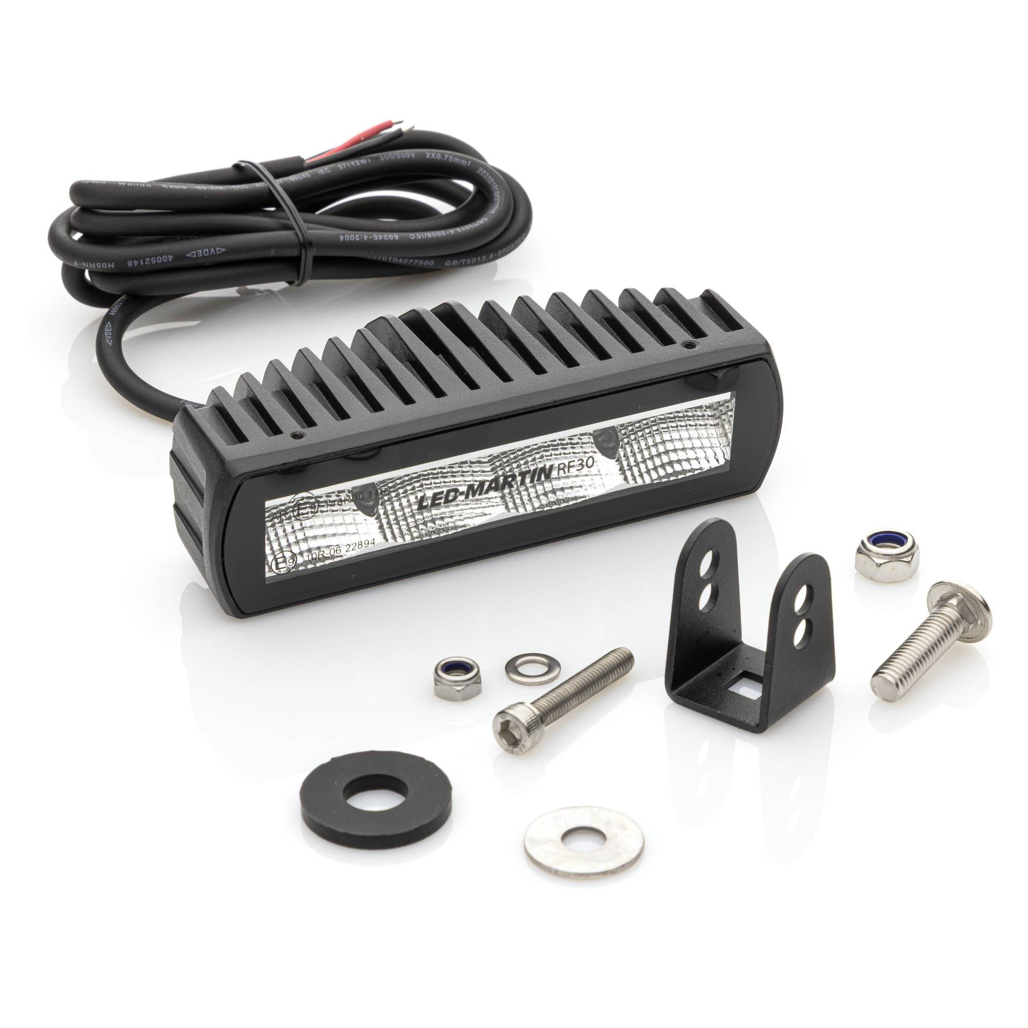 RF30 Rückfahrscheinwerfer - extra flach - 30W - 2700 lm - 1500mm Kabel-3