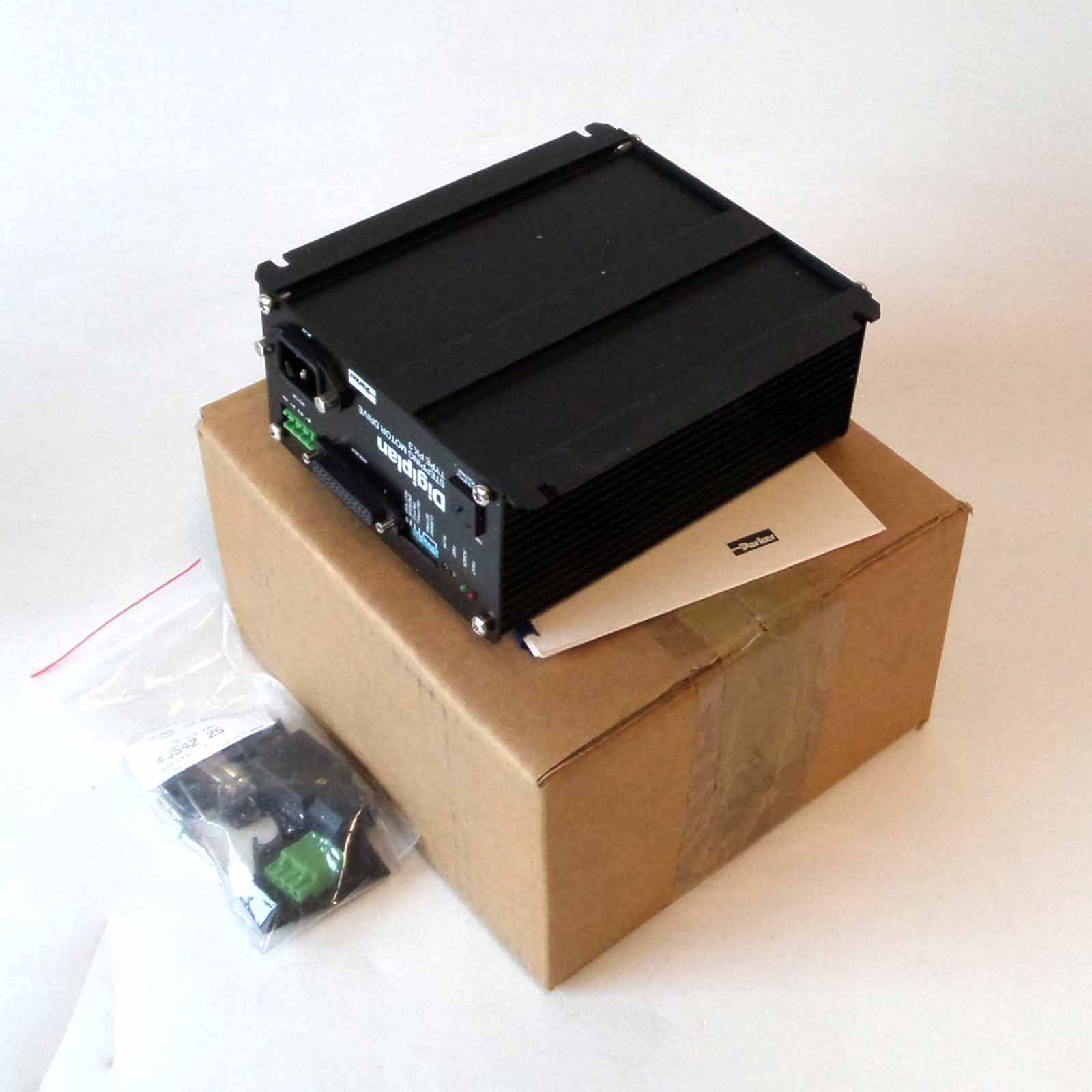 Parker Digiplan Stepping Motor Drive PK 3 240V OVP-3