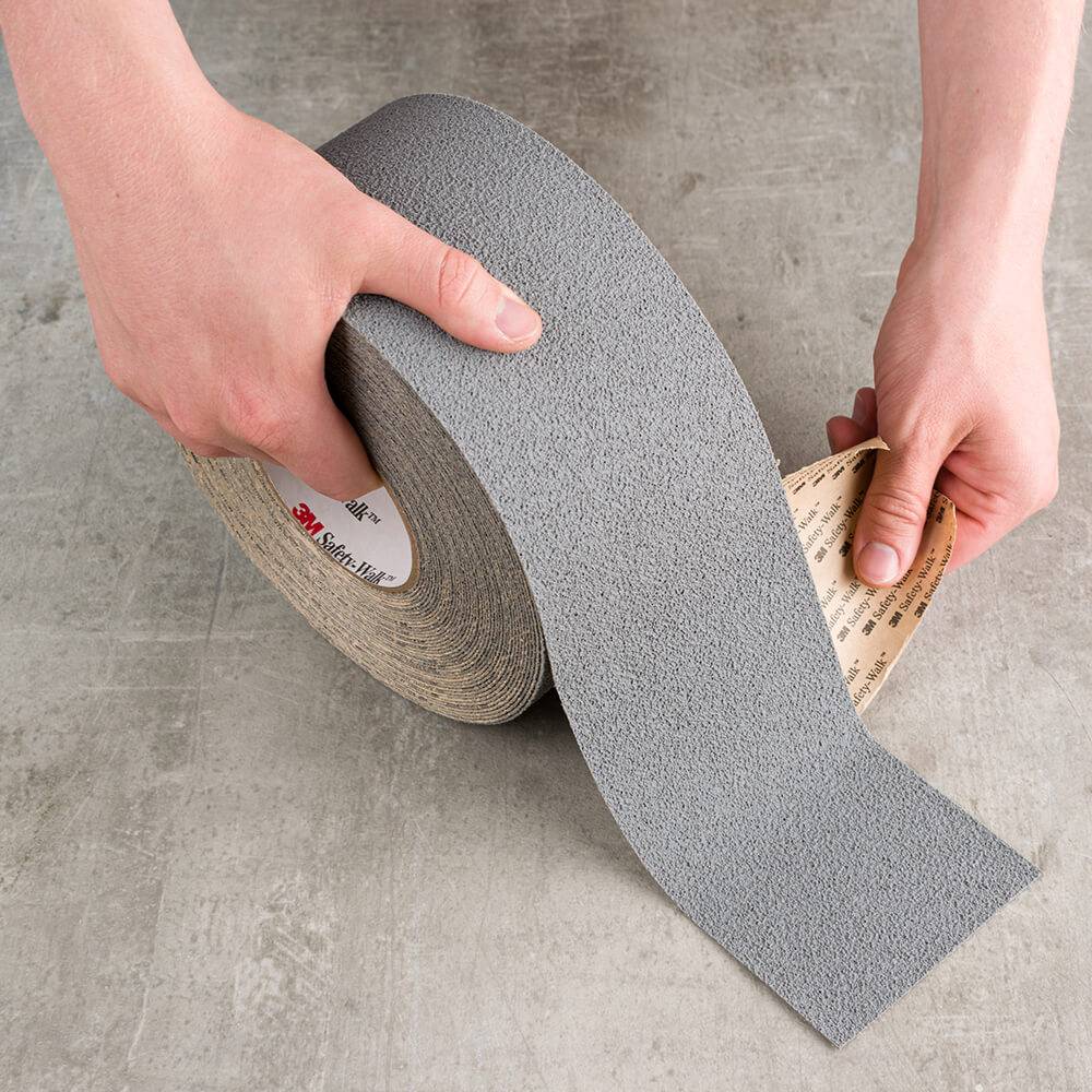 3M Antirutschbelag Safety-Walk Typ 3, für Nasszonen, grau, 10 cm, 18,30 m/Rolle-3