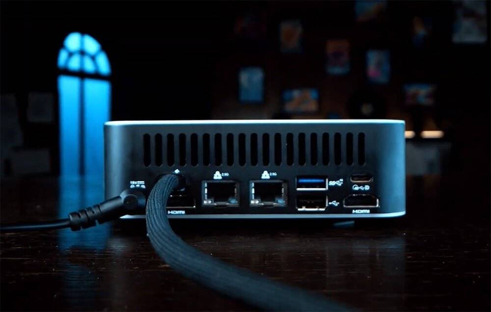 GEEKOM GT1 MEGA Mini PC, Intel Core Ultra 9 185H, 16GB RAM, 1TB SSD, Win 11 Pro-6