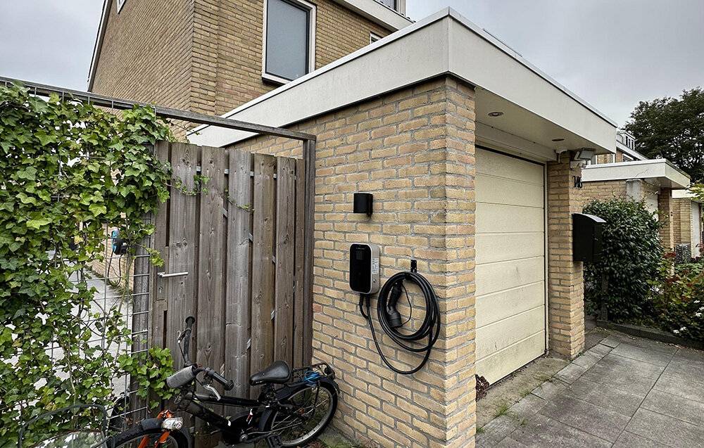 Preisbild für Besen Wand-Autoladegerät BS20 22kW