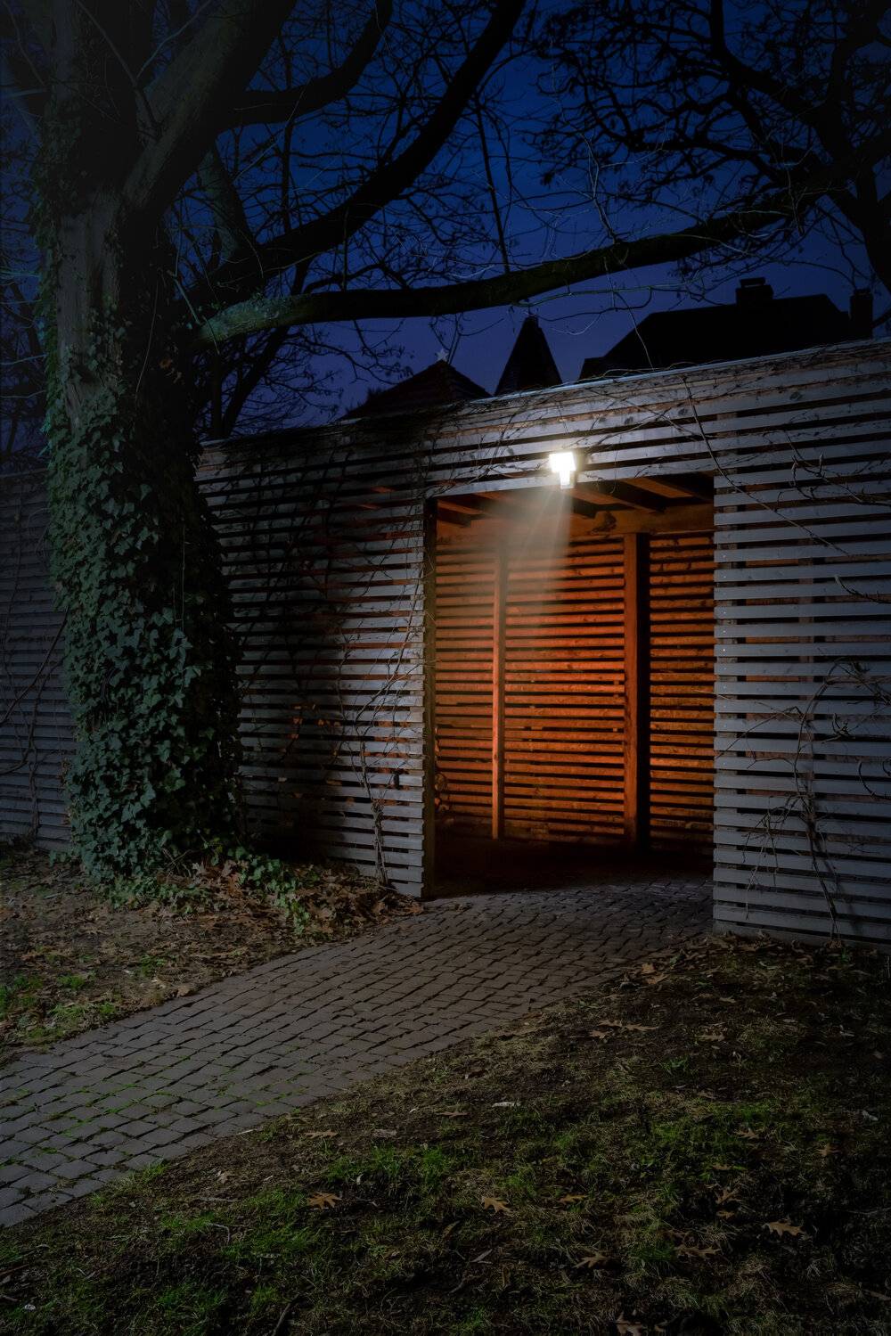 Symbolbild für LEDVANCE ENDURA PRO FLOOD SENSOR 4058075228788 LED-Außenstrahler LED LED fest eingebaut Weiß