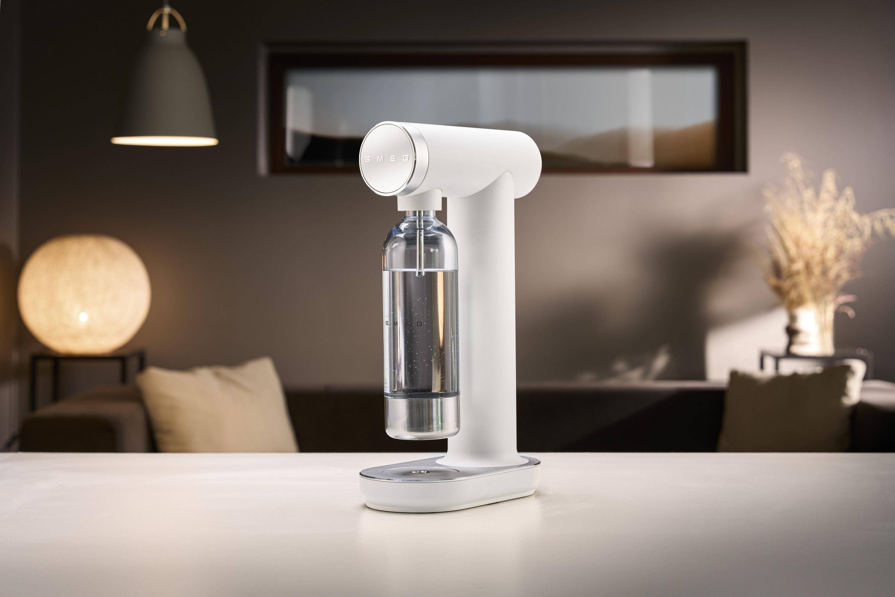 SMEG - Sodamaker Collezione Aesthetic Weiß-2