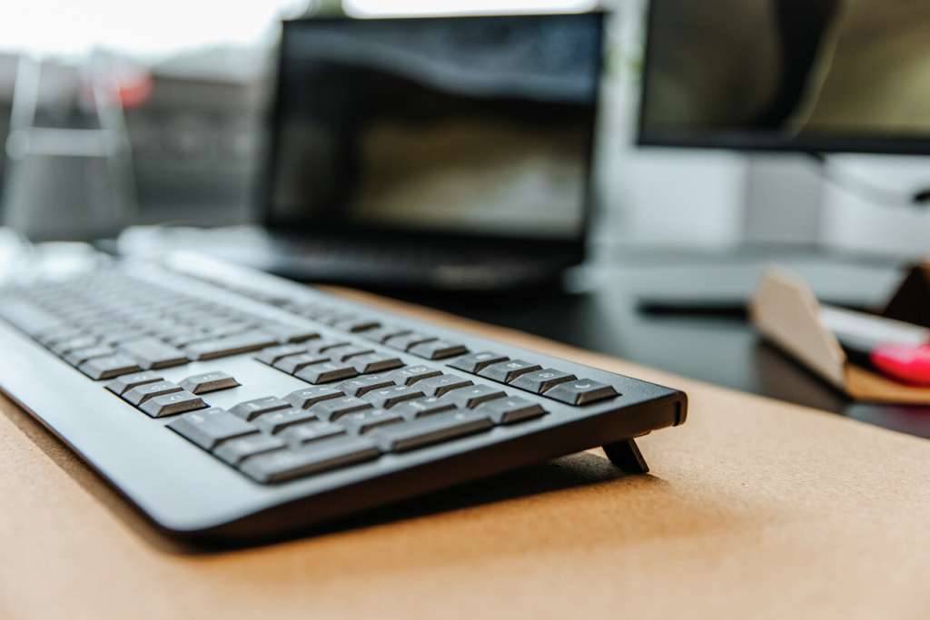 Cherry KW 3000 - Tastatur - kabellos - 2.4 GHz-2