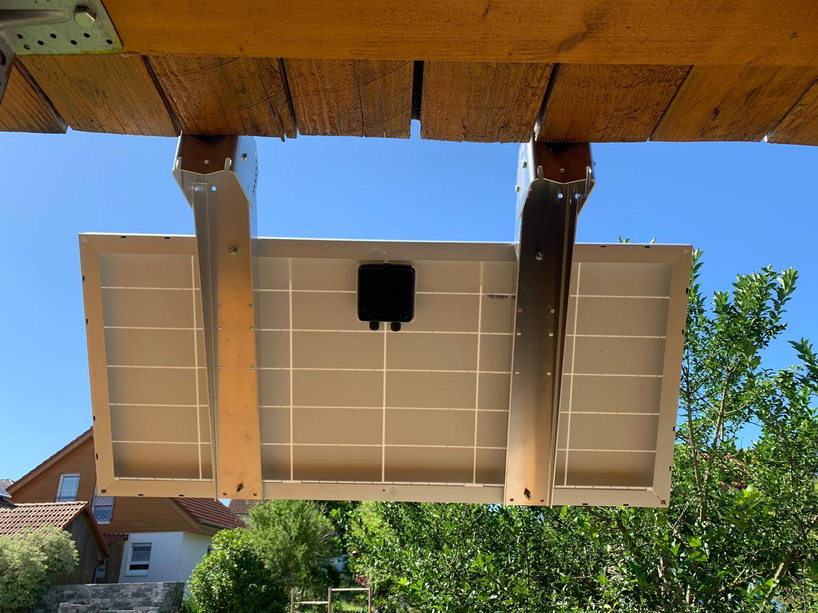 Symbolbild für SUNSET Spar-Solar-Stromset 65 Watt, 12 V (M2UH)