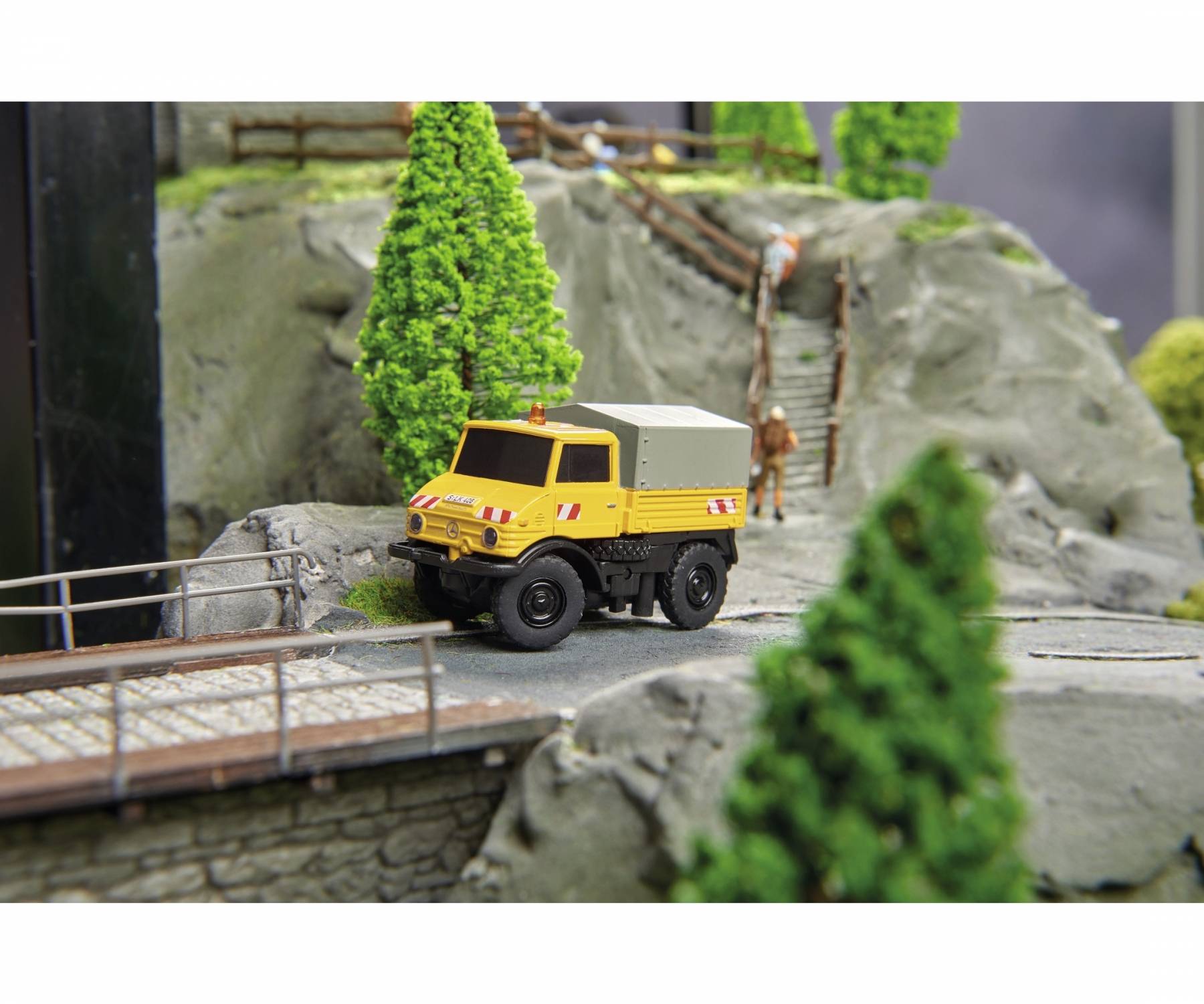 CARSON RC - Carson Unimog U406, Unimog, 1:87, 8 Jahr(e), 75 mAh-3