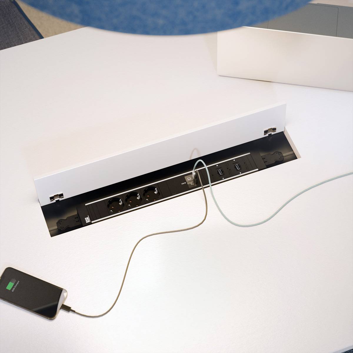 Bachmann CONF XL 3xCEE7/3 1xUSB BM0024733-3