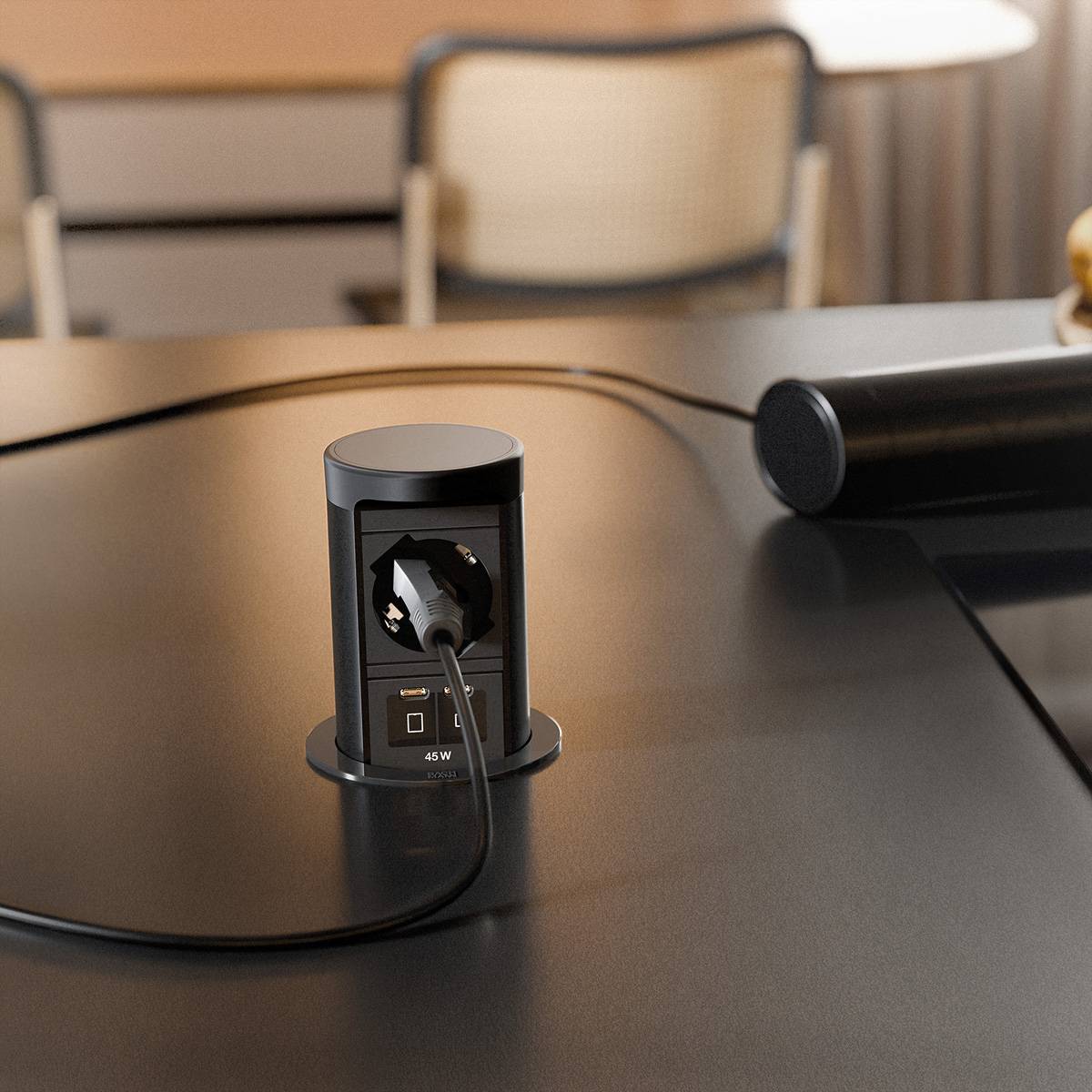 Bachmann ELEVATOR 2 1xP40 1xUSB C/C BM0020577-3