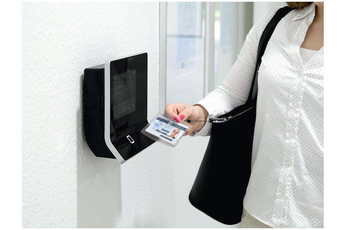 Durable Ausweishalter reXycle für 2 Karte 10Stk-2