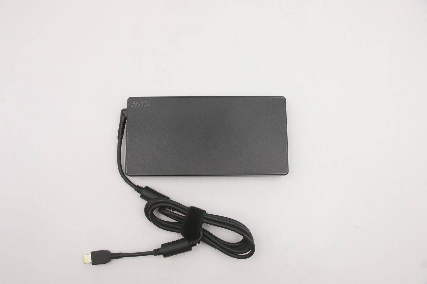 LENOVO - Slim AC adapter for notebooks - PC-/Server Netzteil-2