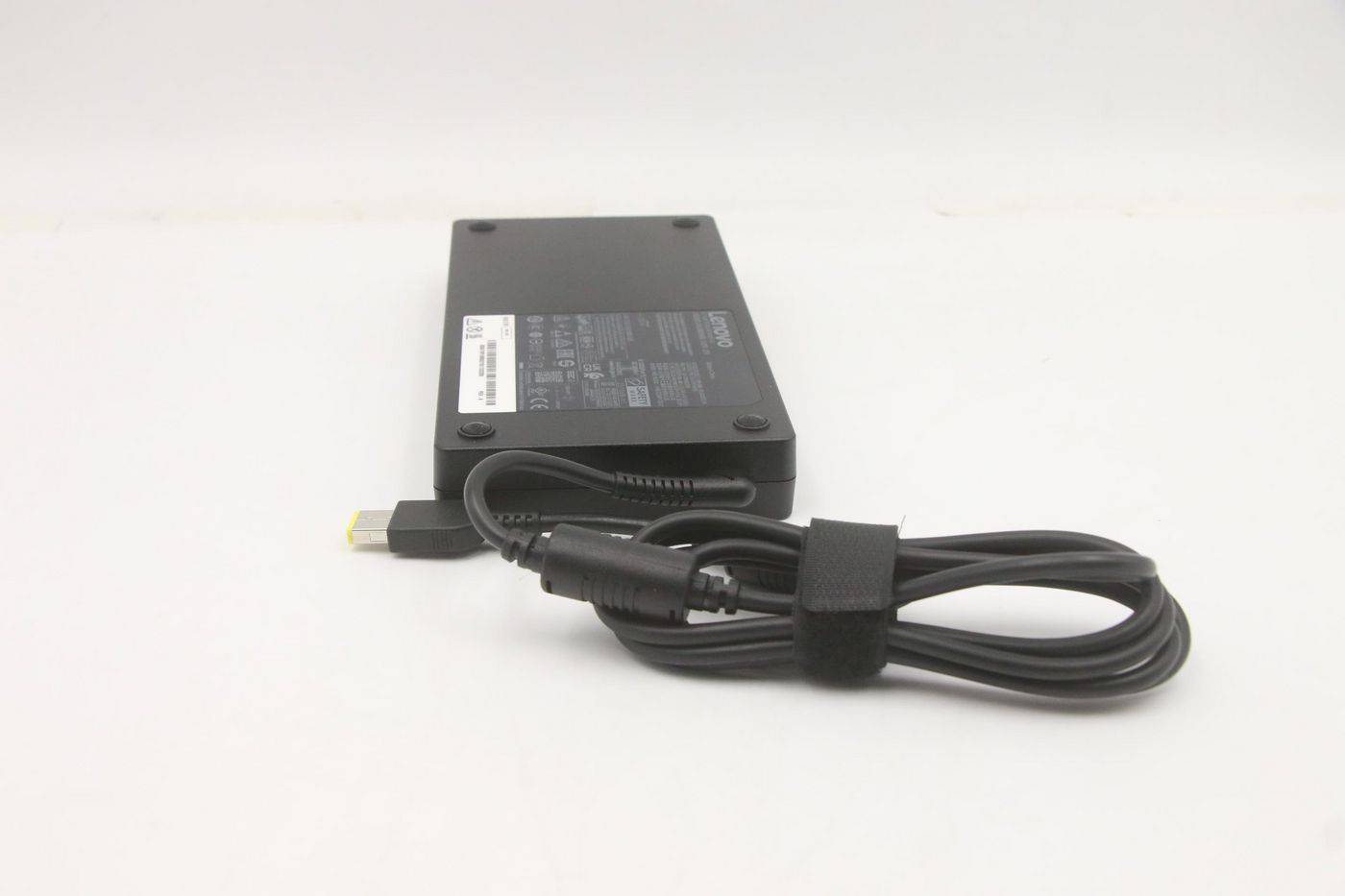 LENOVO - Slim AC adapter for notebooks - PC-/Server Netzteil-3