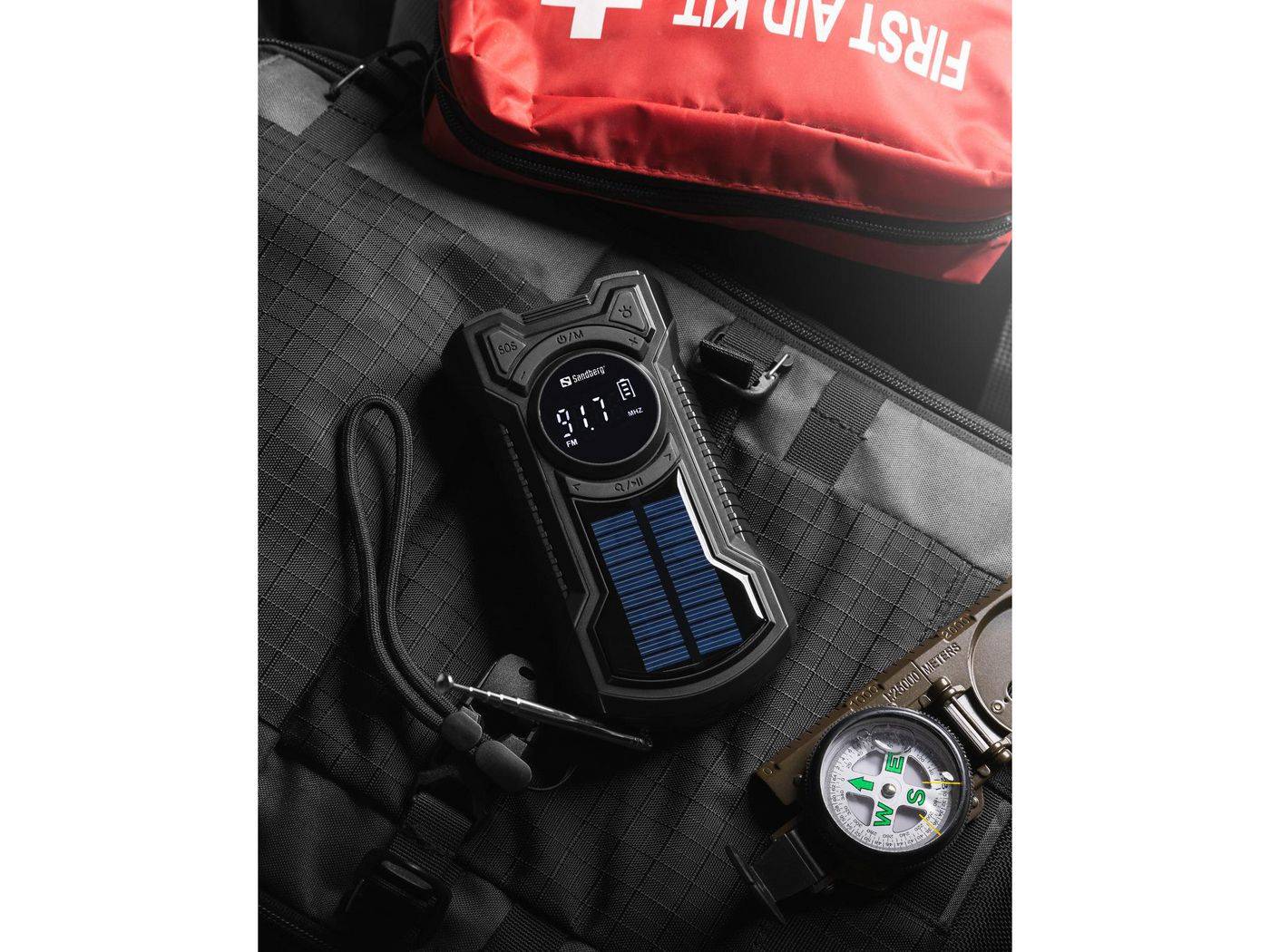 Sandberg Survivor Radio All-in-1 5000 - Powerbank - 5000 mAh - 2 A (USB)-4